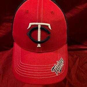 Men’s Minnesota Twins Adjustable Hat MLB Red